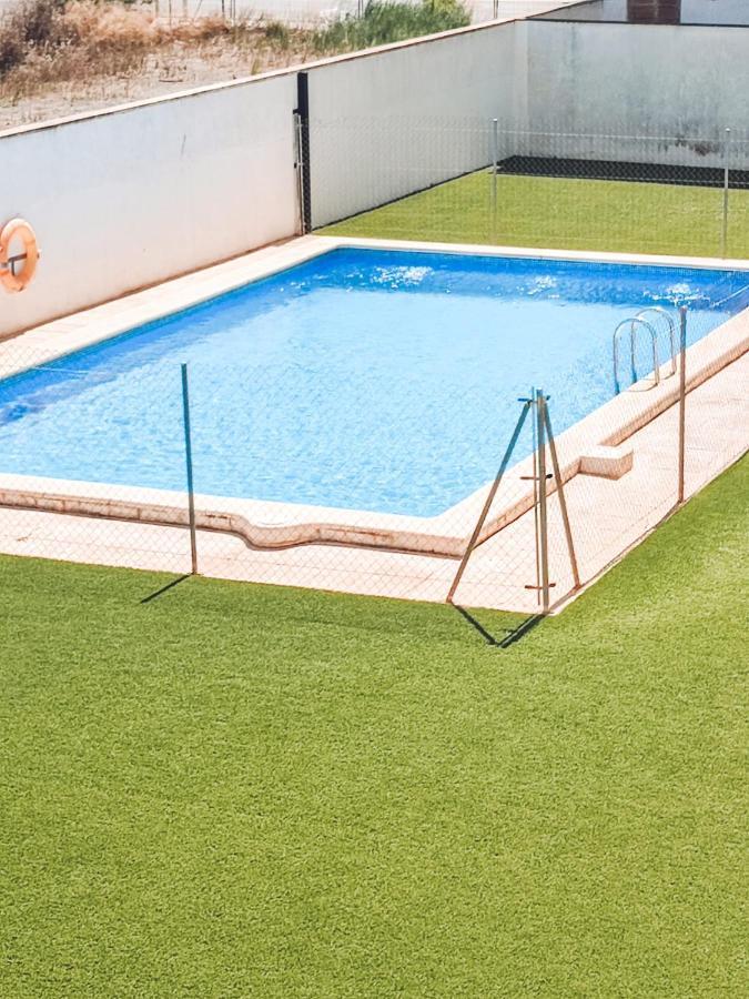 Nina'S Blue Pool & Beach Deltebre Bagian luar foto