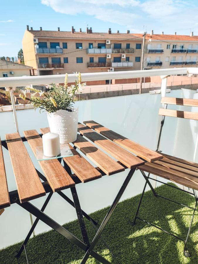 Nina'S Blue Pool & Beach Deltebre Bagian luar foto